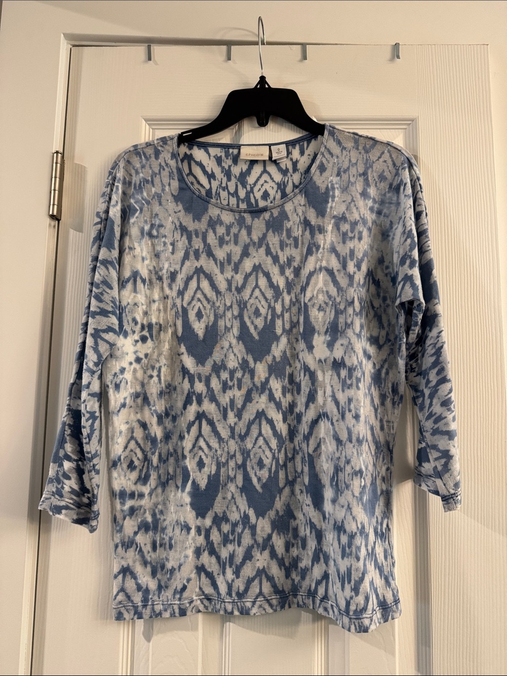 Chico's Blue & White Ikat-Print Long Sleeve Tee